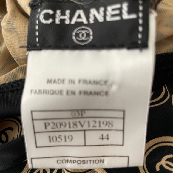 Chanel 2 piece skirt & jacket - Picture 3 of 4